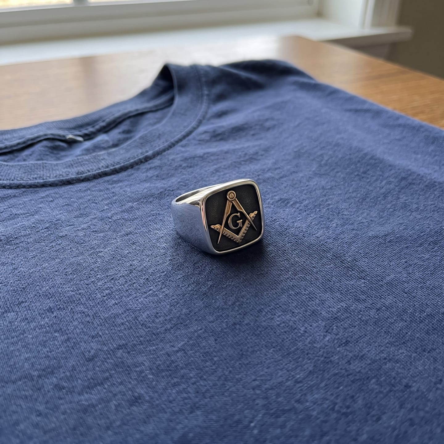 Customer photo review of Masonic Letter G Signet Ring
