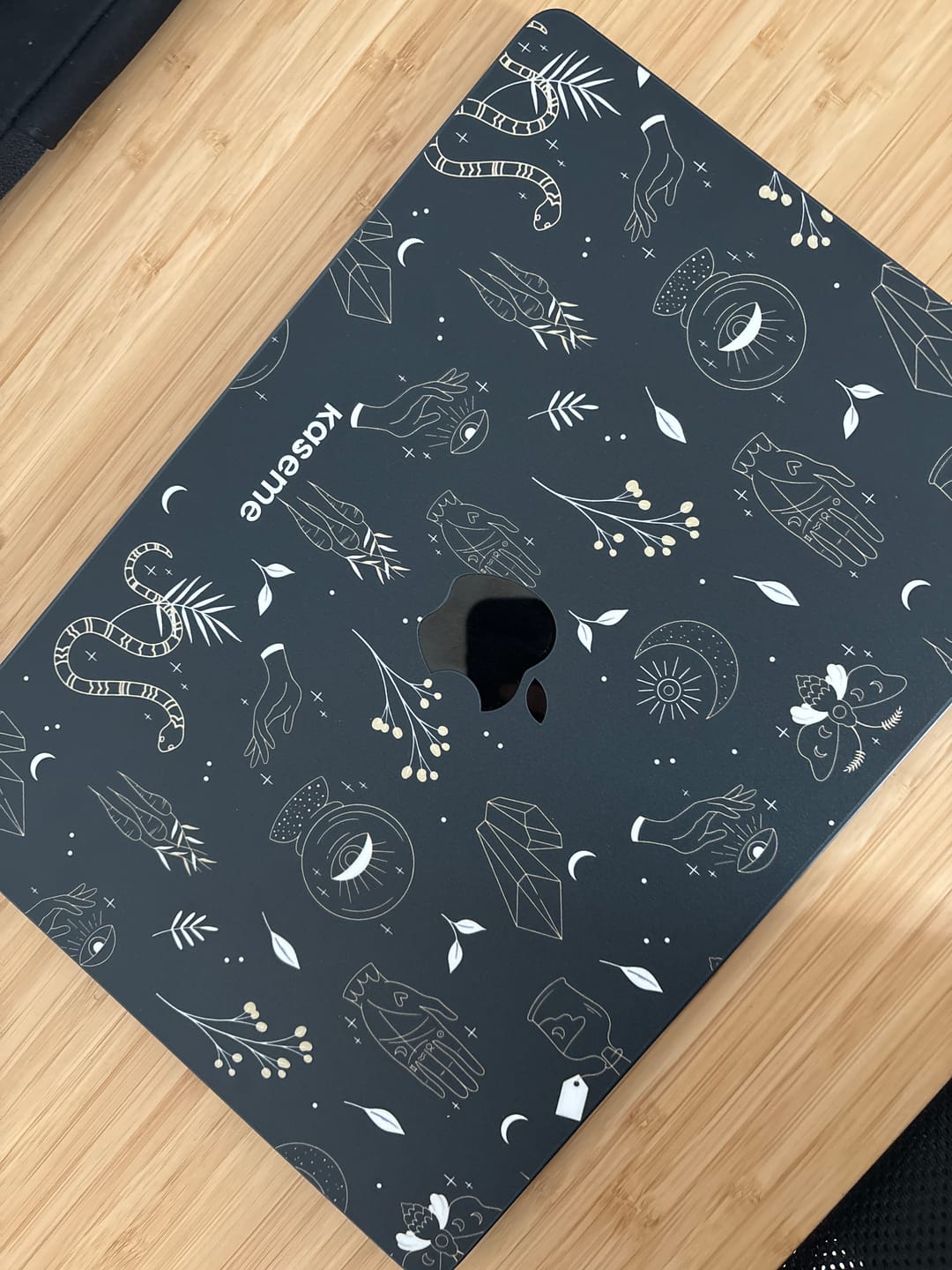 Customer photo review of Crystal MacBook skin