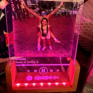 Customer photo review of Spotify Song Plaque