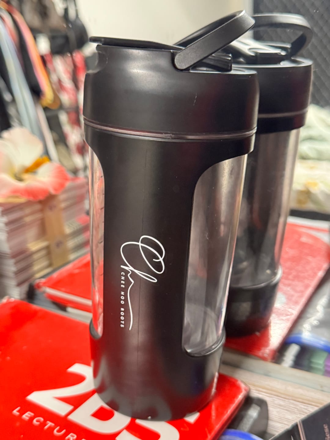 Customer photo review of SHAKE IT BEAUTY - BLACK MIXER