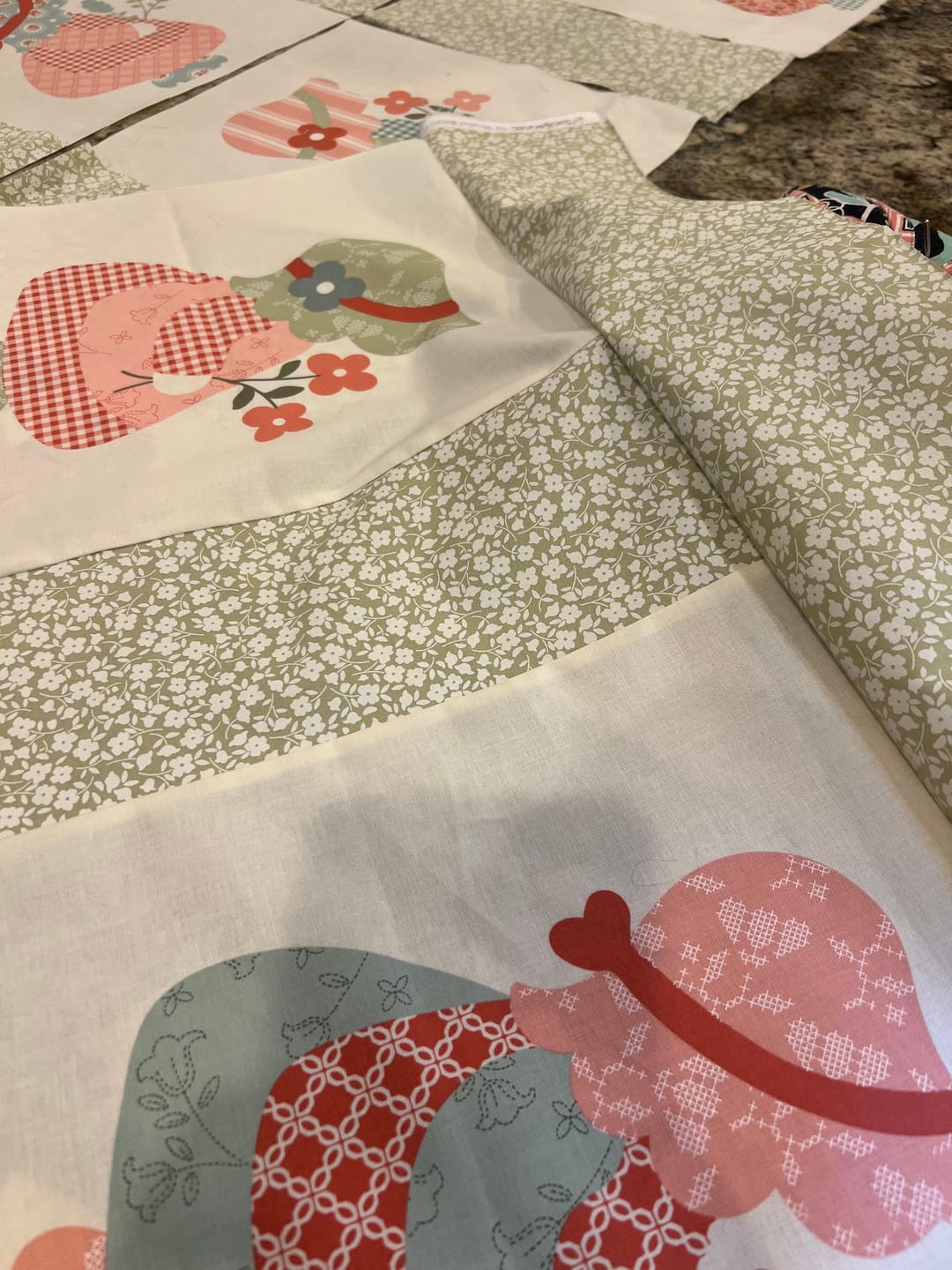 Customer photo review of Sunbonnet Pear Yardage for Moda - 31766 18 - PRICE PER 1/2 YARD
