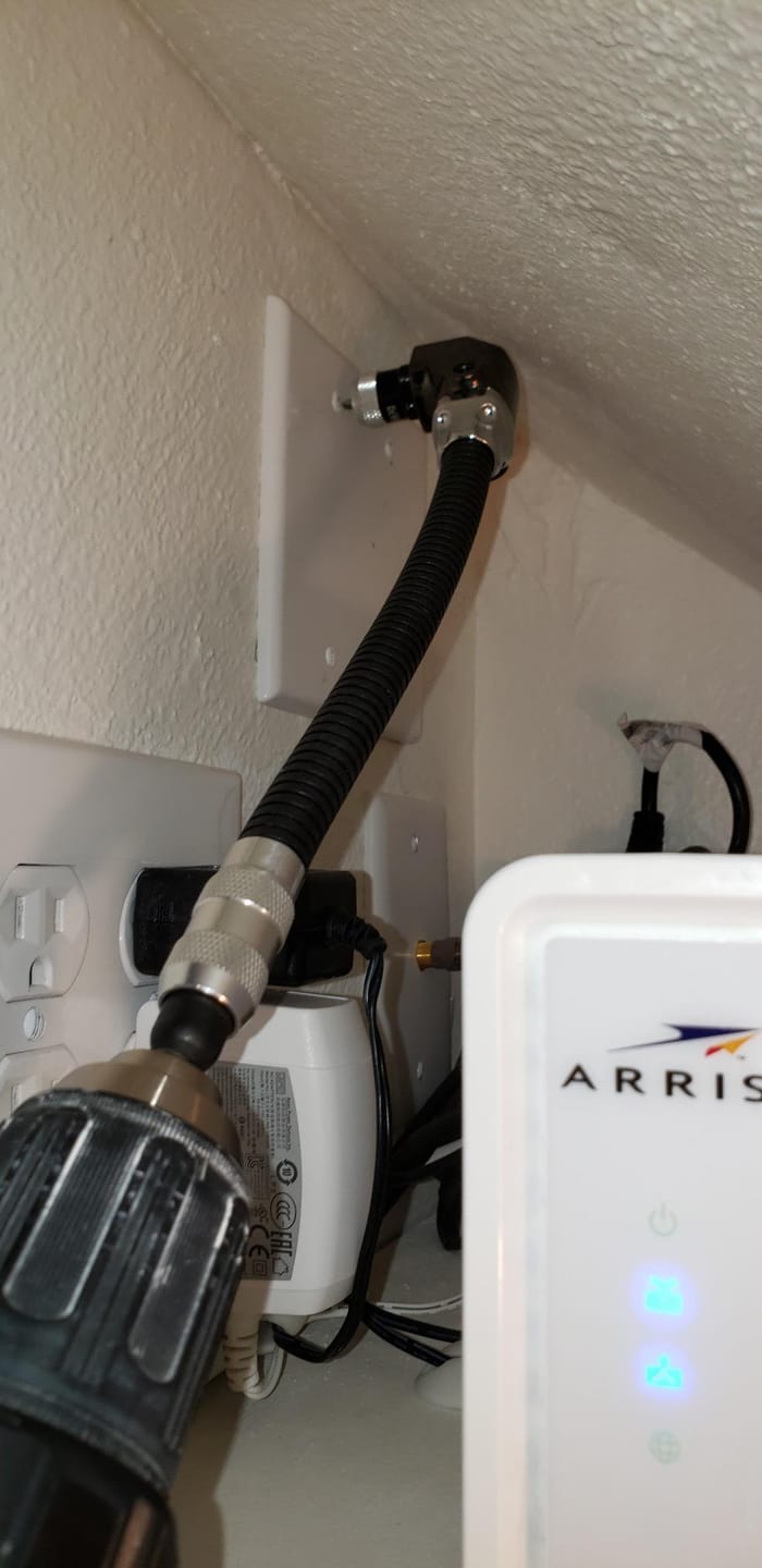 Customer photo review of CornerPro™ – Tight-Space Driver Kit