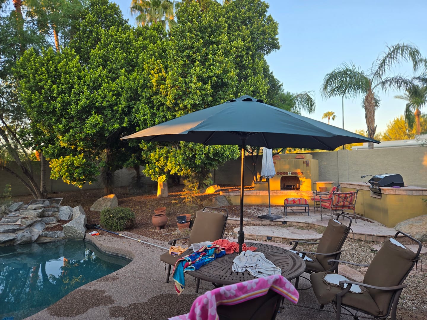 Customer photo review of Patio Umbrella Replacement Canopy for 8 Ribs 7.5FT, 9FT, 10FT, 11FT
