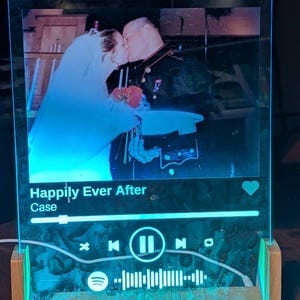 Customer photo review of Spotify Song Plaque
