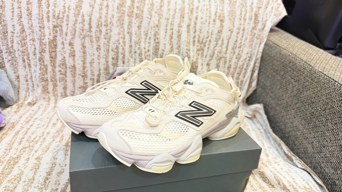 Customer photo review of 【日本限定款 】New Balance U9060 Summer Sea Salt 奶油色 U90609IH