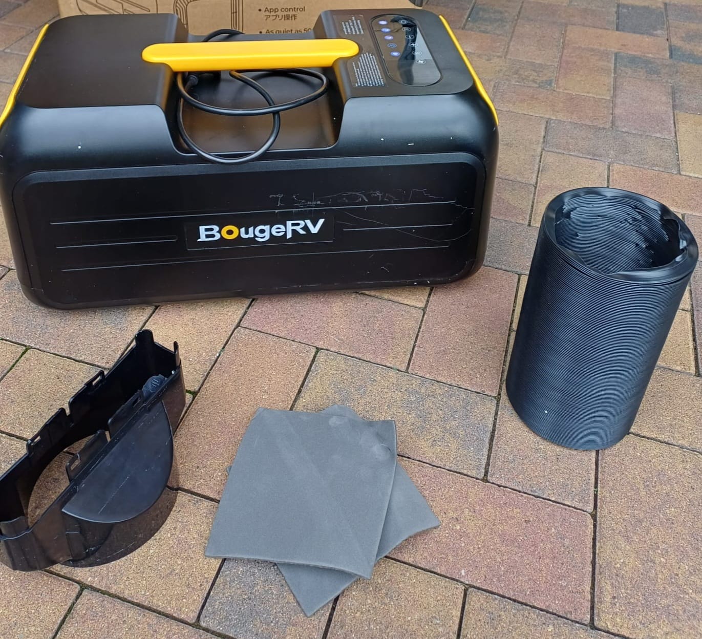 Customer photo review of BougeRV PC35 Neue Klimaanlage mit 1,0 kW (3500 BTU)