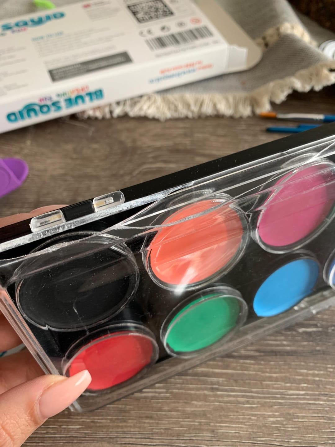 Customer photo review of Blue Squid Face Painting Kit for Kids – 60g/2.12oz Split Cake Face Paint Palette, One Stroke Rainbow Colors, with Brushes & Stencils - Non-Toxic, Water Activated - Kids Party & Halloween Makeup Kit