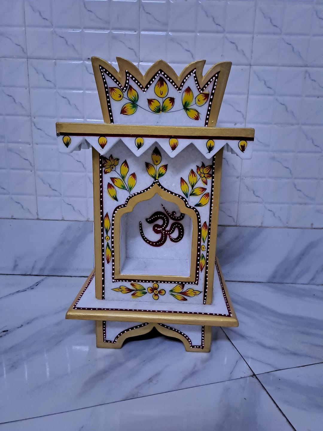 Customer photo review of Marble Tulsi Pot, Traditional Painting - Handicraft Bazaar