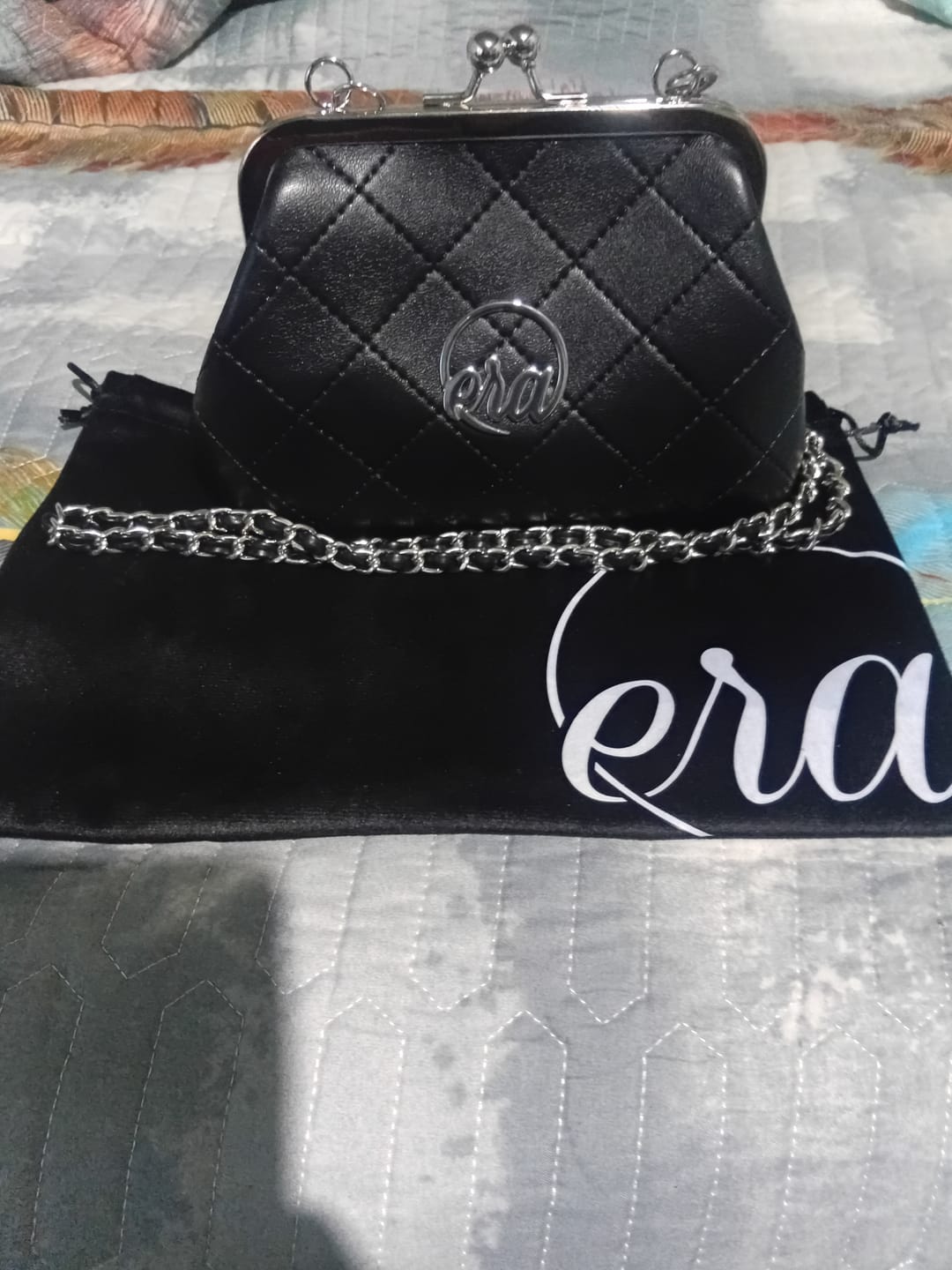 Customer photo review of ERA Mini Kisslock Chain Bag – Black