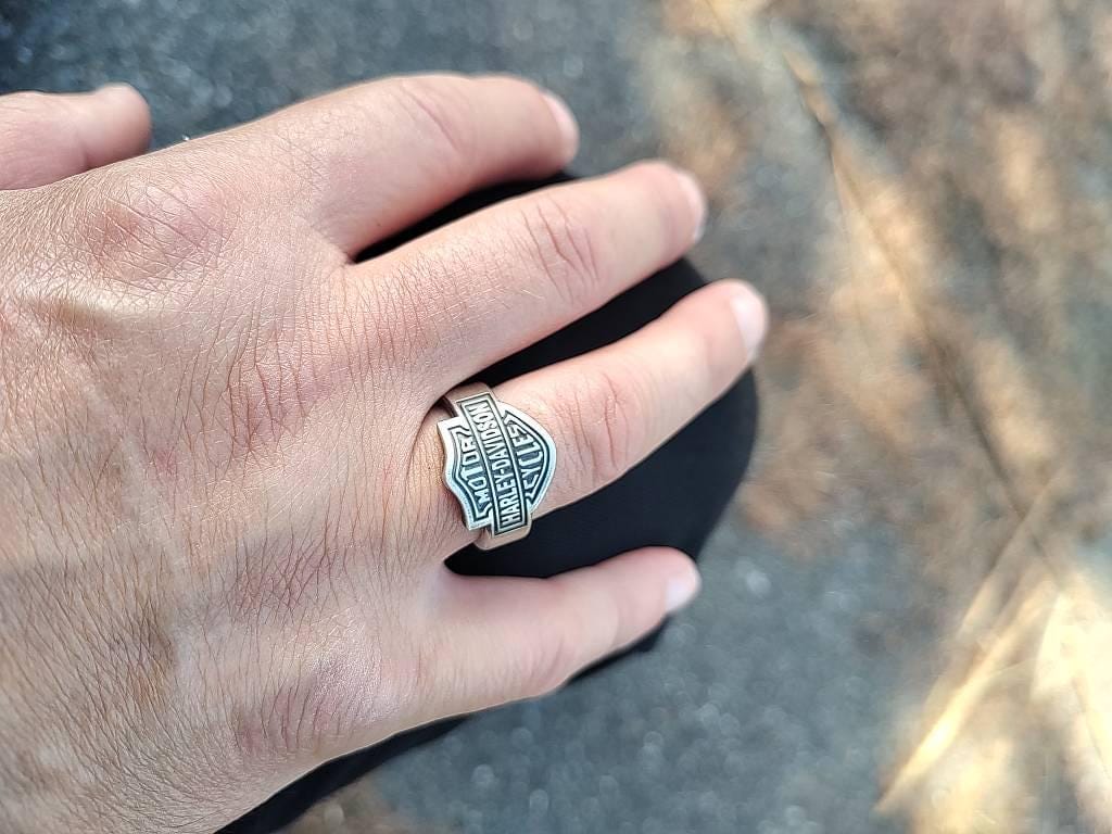 Customer photo review of Motor Emblem Biker Ring