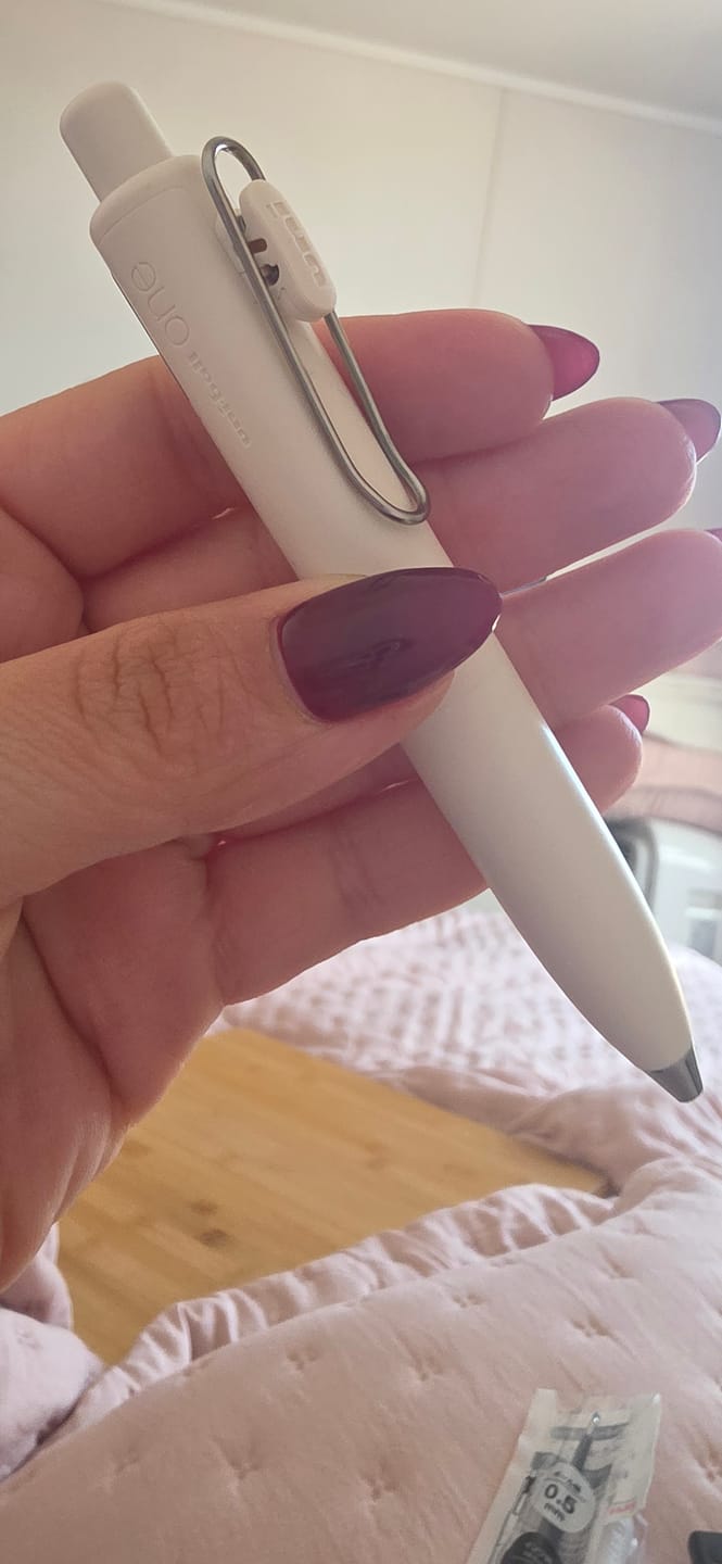 Customer photo review of Uni-ball One P - Bolígrafo Tinta Gel de Colores 0,5 mm