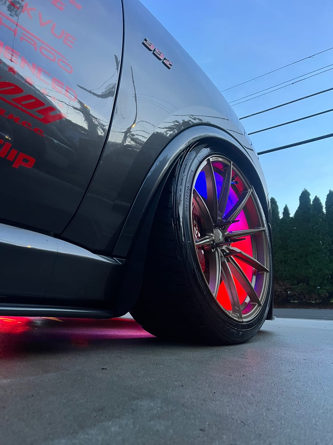 Customer photo review of SHYNX - GLOSSY TIRE SHINE