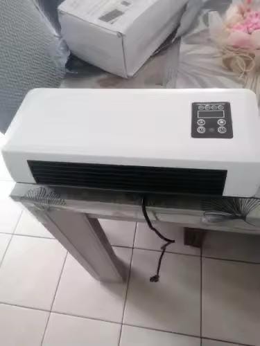 Customer photo review of Climora Cooler air. Calmer nights