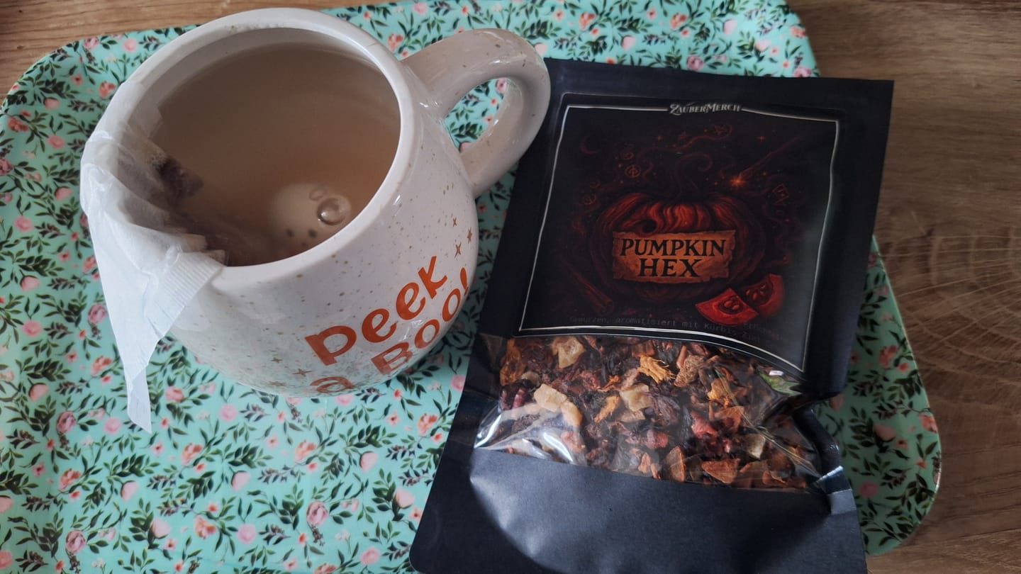 Customer photo review of Pumpkin Hex – Früchtetee mit Kürbis-Zimt-Geschmack | Halloween Tee