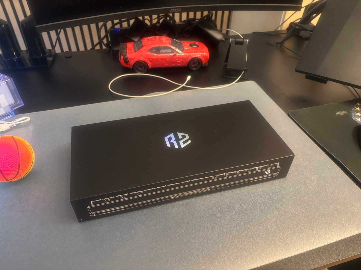 Customer photo review of RZ Gaming Keyboard - RZ 65 HE White
