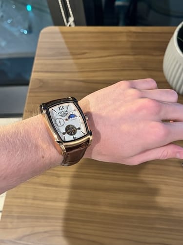 Customer photo review of Windsor Automatic