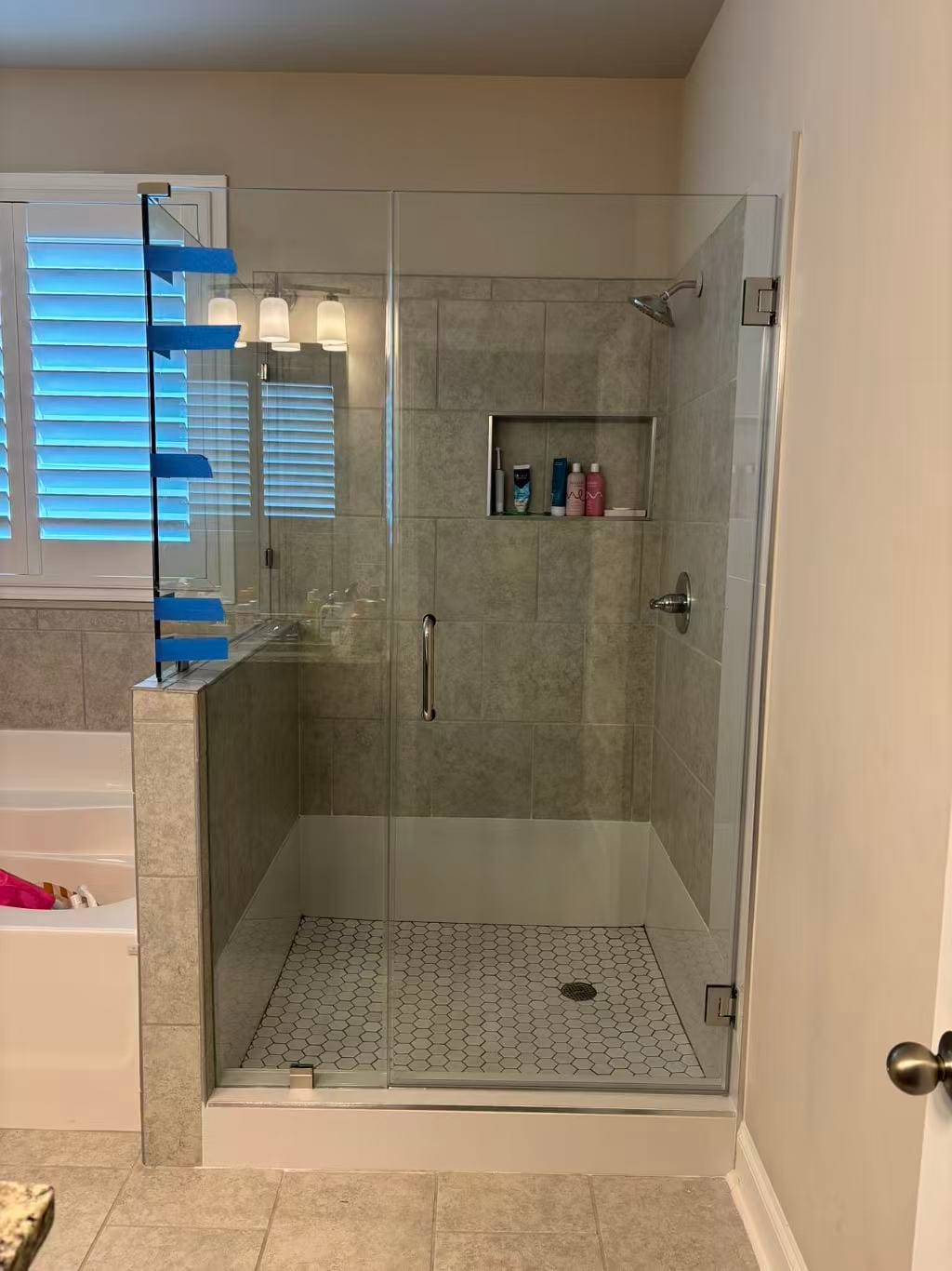 Customer photo review of MCOCOD® Customize Frameless Rectangle Shower Enclosure - H06-01