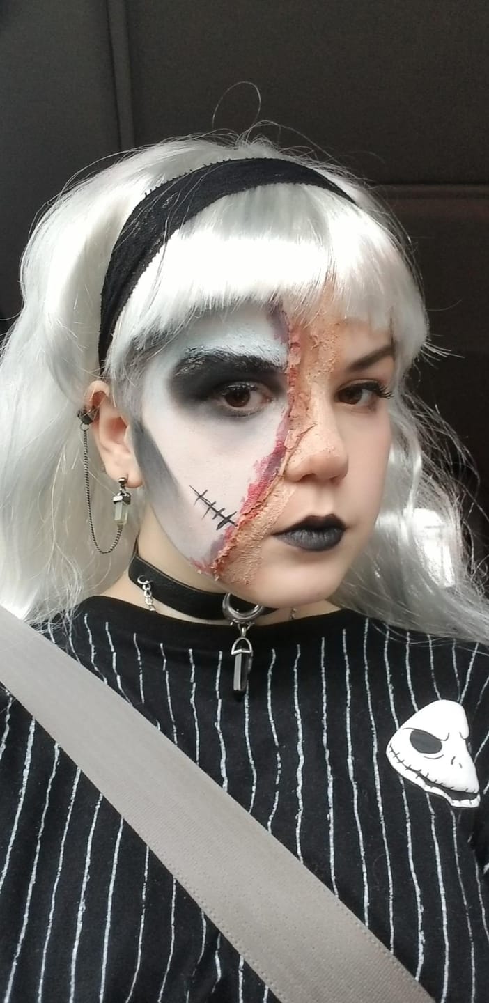 Customer photo review of Blue Squid Face Paint Stick - Water based Body Paint for Adults & Kids - Vegan Hypoallergenic Twist-Up Non-Toxic Makeup Stick for Cosplay, & SFX