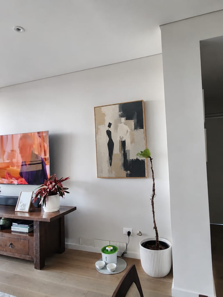 Customer photo review of Minimalist Art 6H0R