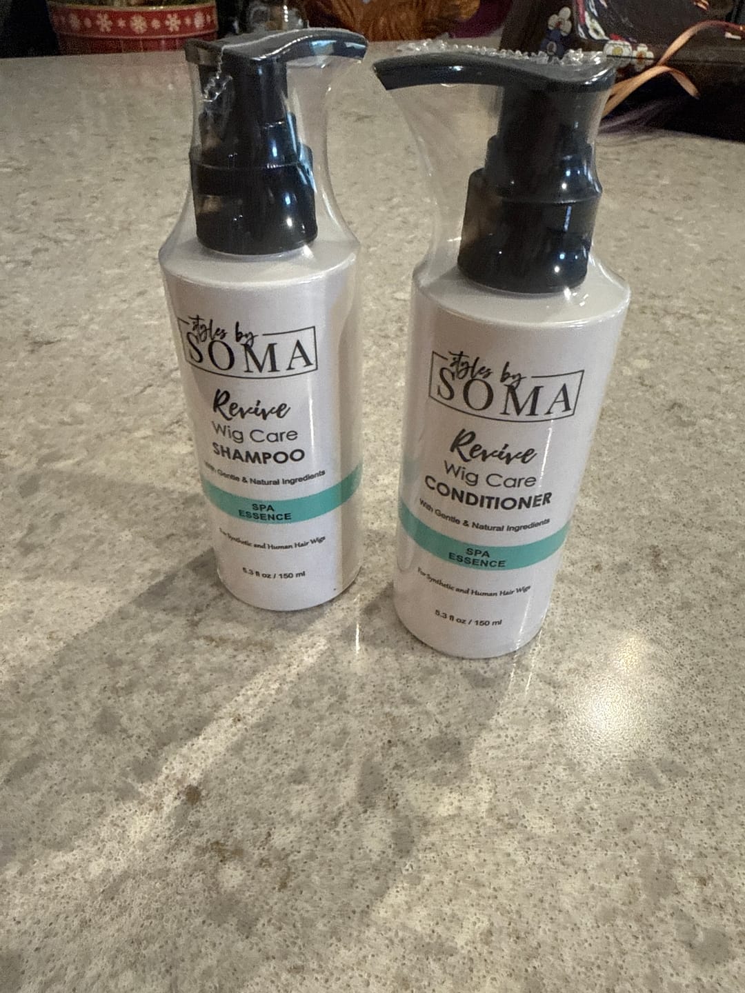 Customer photo review of Wig Shampoo & Conditioner