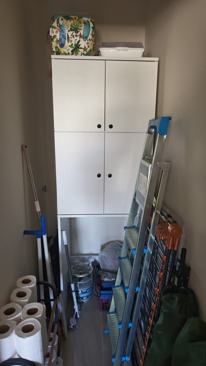 Customer photo review of Rani KD120 Çamaşır Makinesi Dolabı 4 Kapaklı 5 Raflı Banyo Dolabı Beyaz