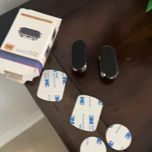 Customer photo review of Supporto Auto Magnetico Universale con Rotazione 360° e Ventosa