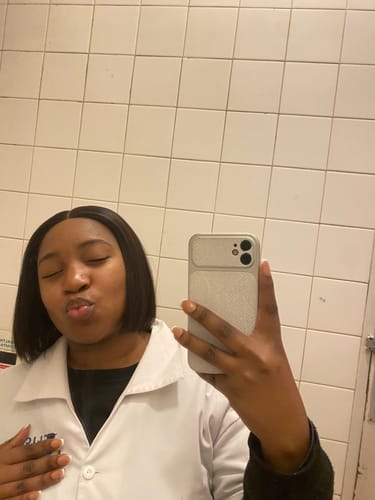 Customer photo review of Vietnamese Super Double Drawn Bone Straight Hand Made 5x5 Glueless Closure 8" Natural Black Wig