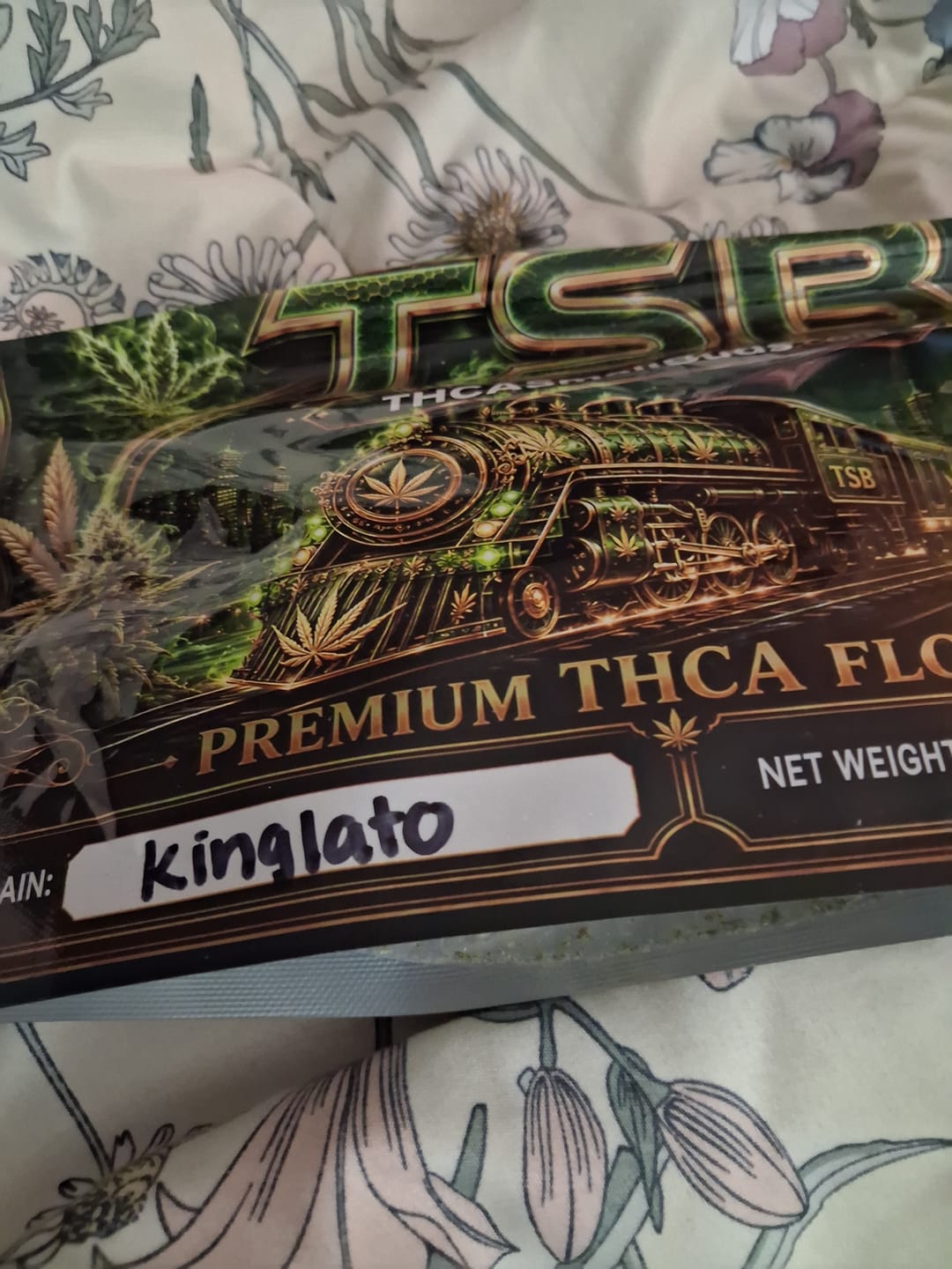 Customer photo review of Kinglato THCA Flower