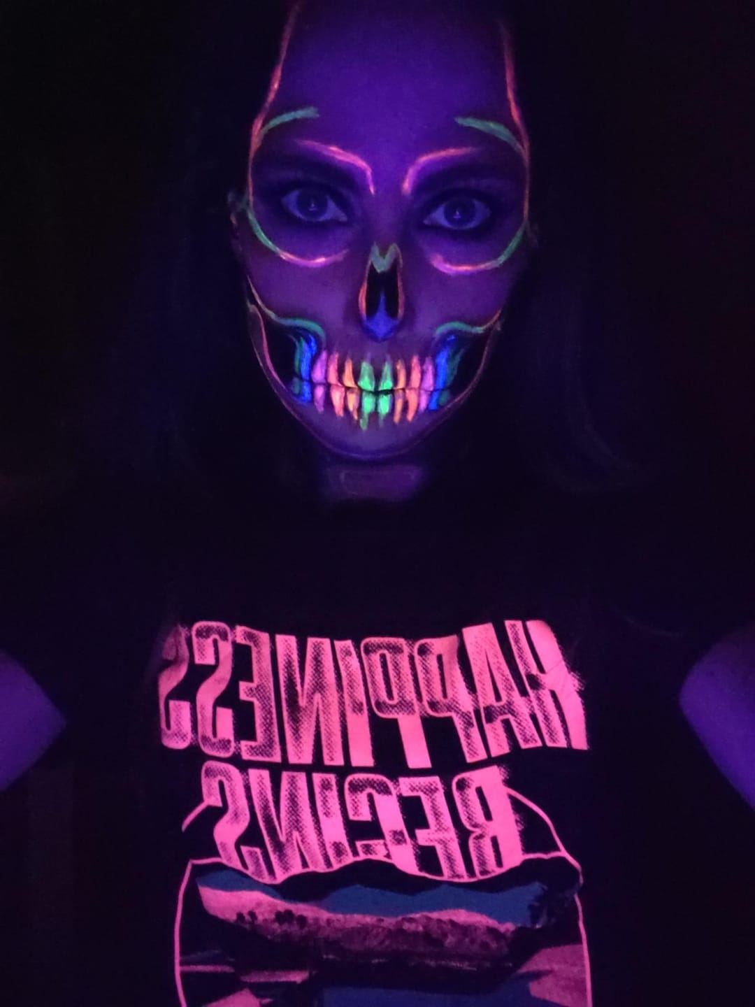 Customer photo review of Blue Squid PRO Face Paint - Professional Water Based Single Cake Facepaint & Body Paints - SFX Makeup, Kids Adults Face Painting for Costume, Halloween, Cosplay