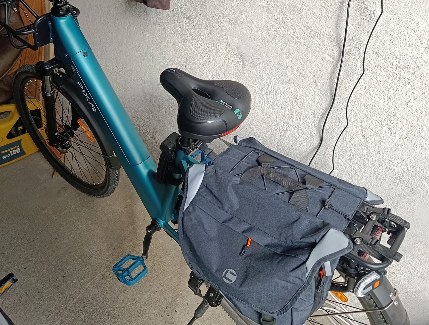 Customer photo review of CloudComfort Max