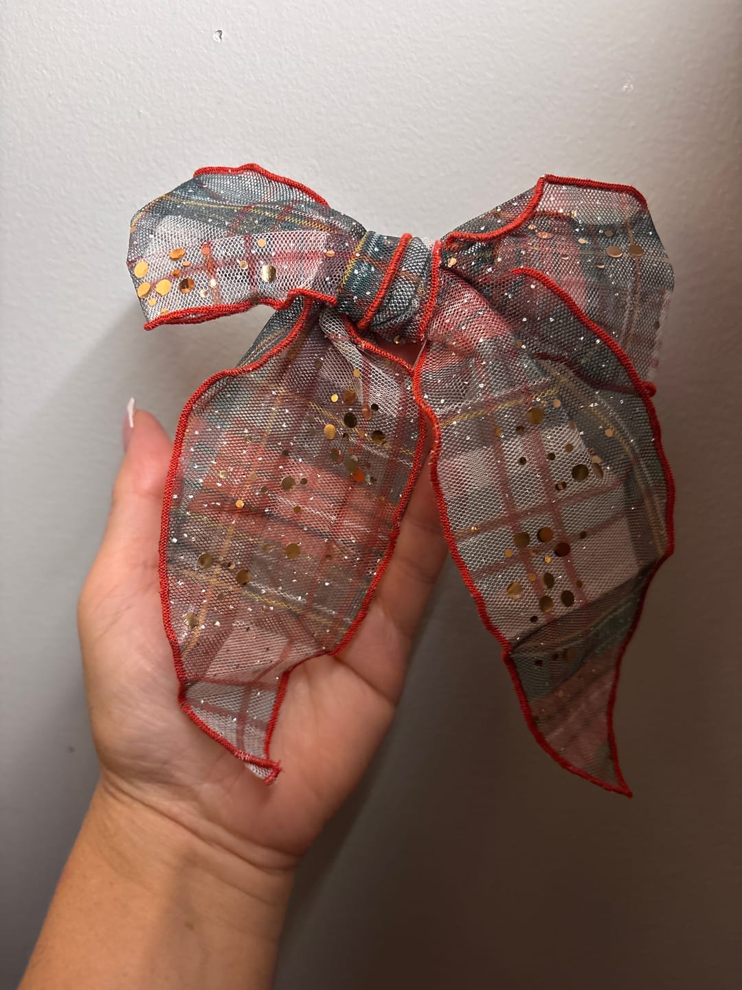 Customer photo review of Glimmer Tulle Hair Bow - Holiday Plaid