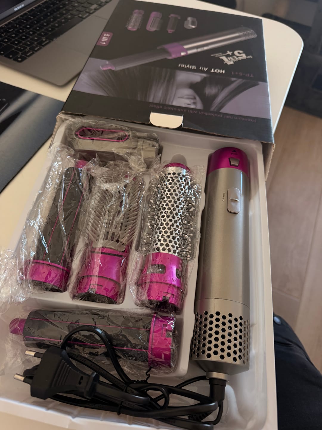 Customer photo review of Secador & Moldeador 5 en 1