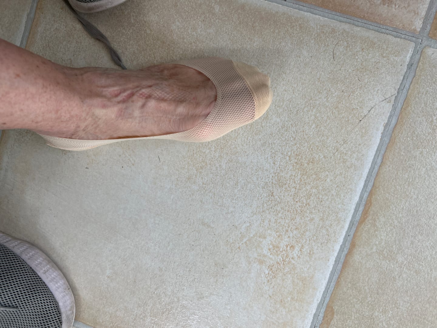 Customer photo review of BareLite Footies 3 Pack