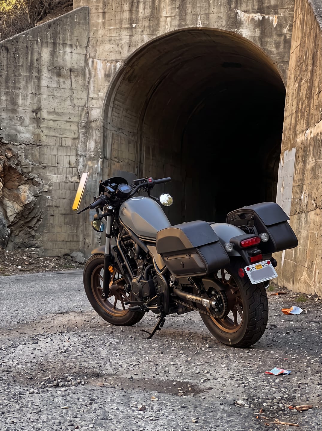 Customer photo review of 28L - Pantheon Medium Quick Mount Honda Rebel 500 Motorcycle Saddlebags