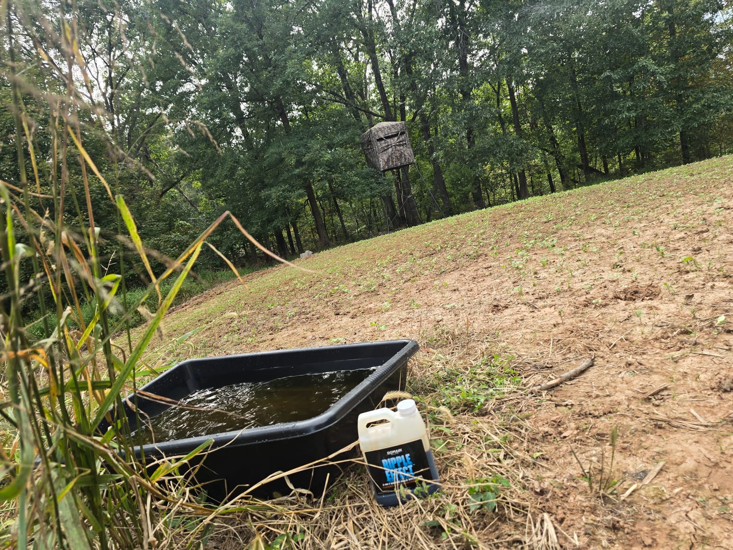 Customer photo review of Ripple Effect Water Hole Solution