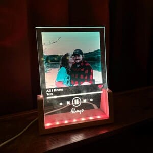 Customer photo review of Spotify Song Plaque