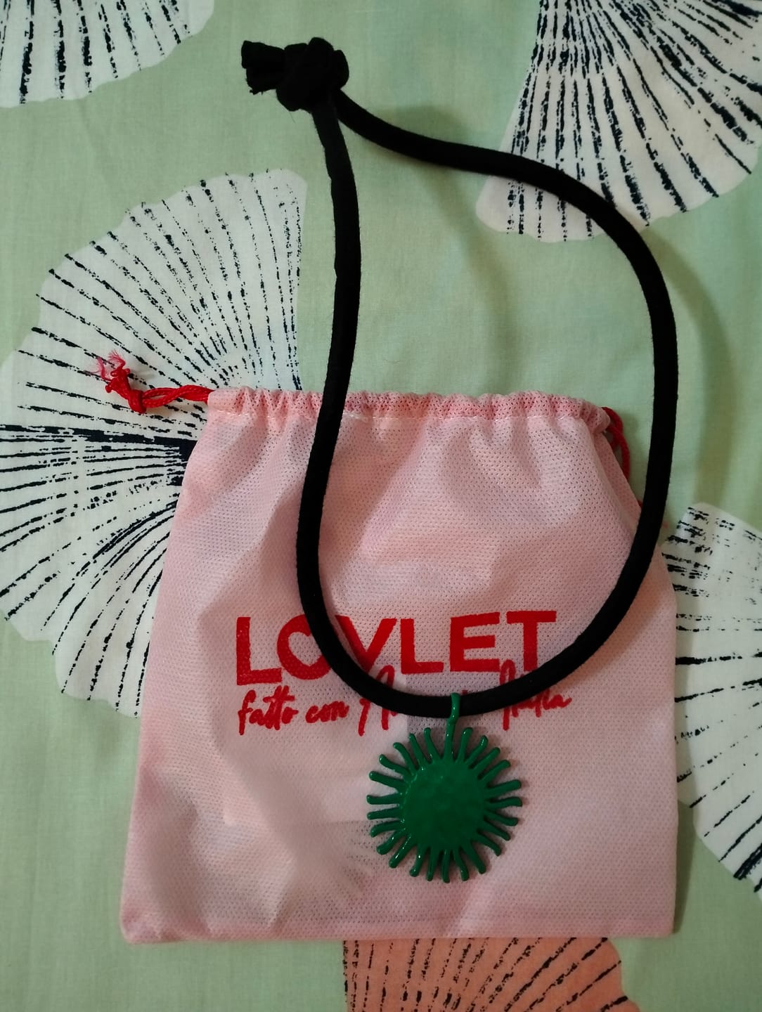 Customer photo review of CIONDOLO SOLE VERDE