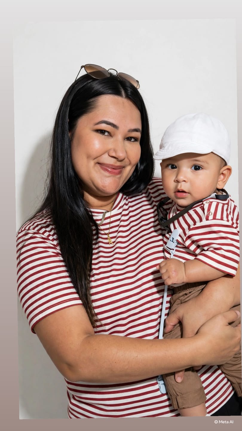 Customer photo review of Kit Tal Mãe Tal Filho Camiseta Adulto + Camiseta Infantil | Listrinhas Vermelho