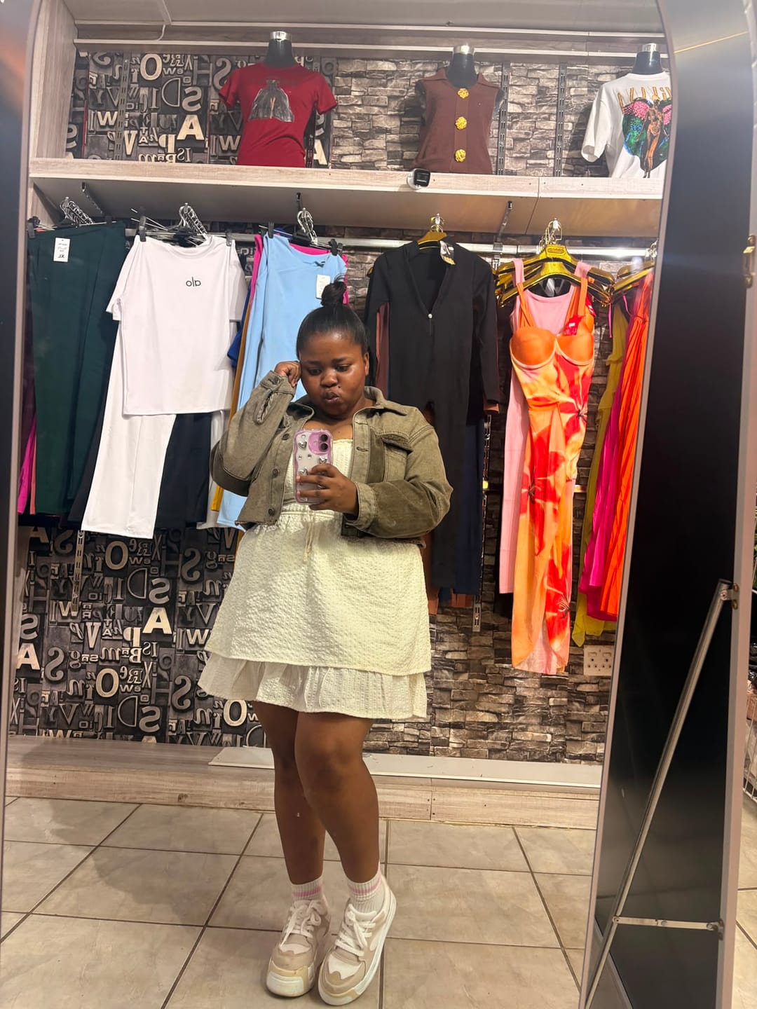 Customer photo review of DIORELLA Beige