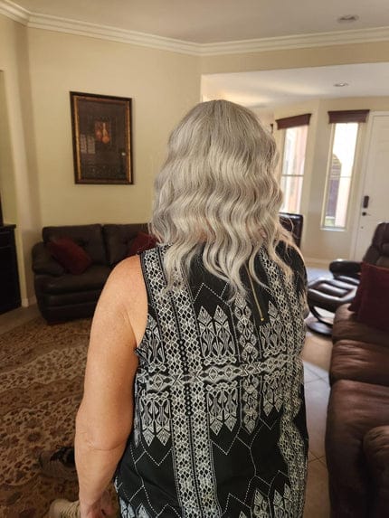 Customer photo review of Seamless Wavy Hair Topper for Women – Natural Hairline & Crown Volume