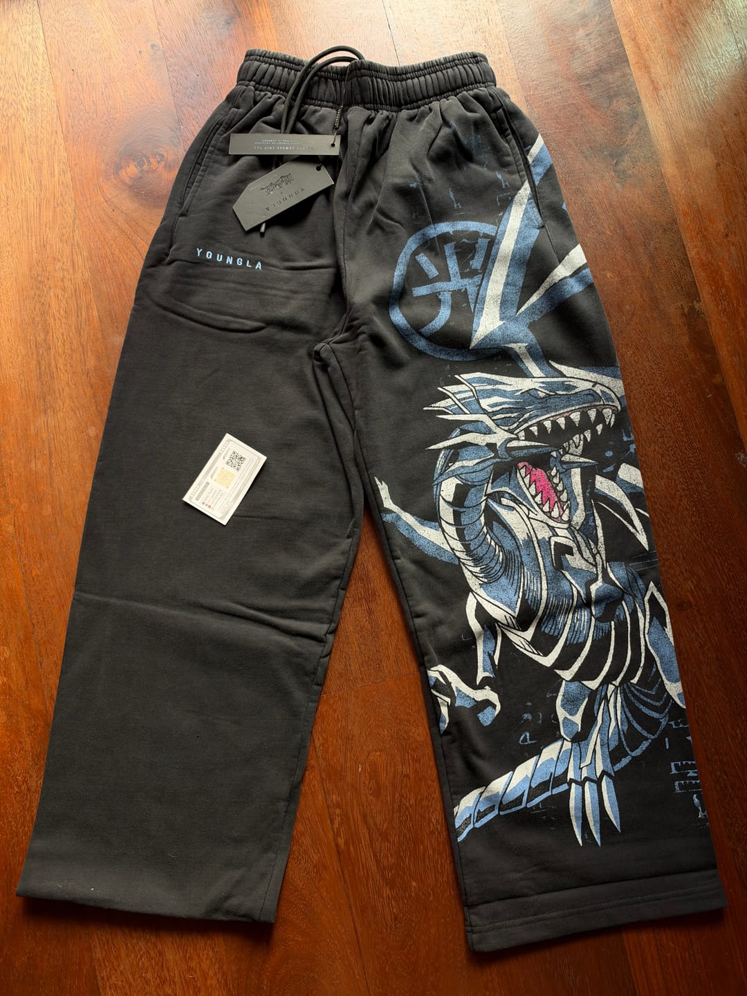 Customer photo review of 2004 - Yu-Gi-Oh!® Sweats
