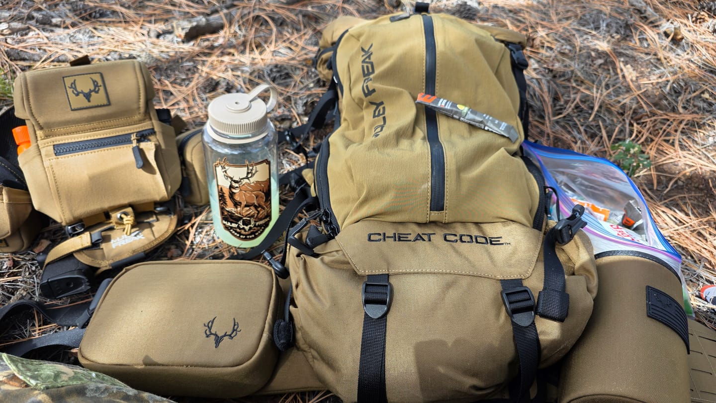 Customer photo review of Cheat Code Hip Belt Pouch