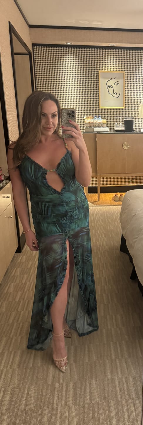 Customer photo review of Palmera Tropical Ruched Mesh Maxi Dress - Green