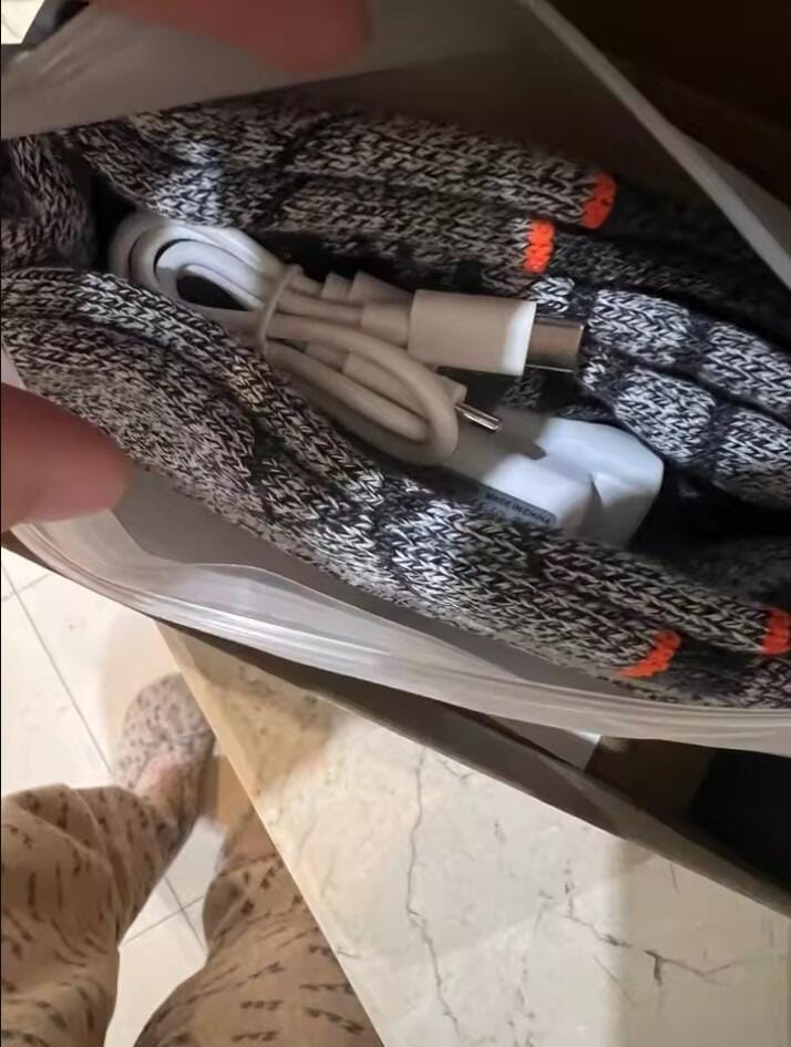 Customer photo review of Beheizte Socken