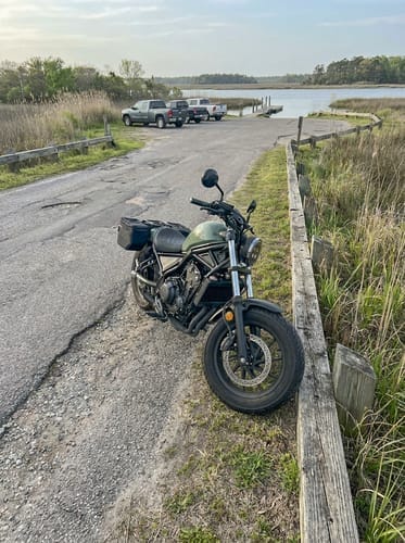 Customer photo review of 18L - Patriot Medium Honda Rebel 500 Throw Over Saddlebags