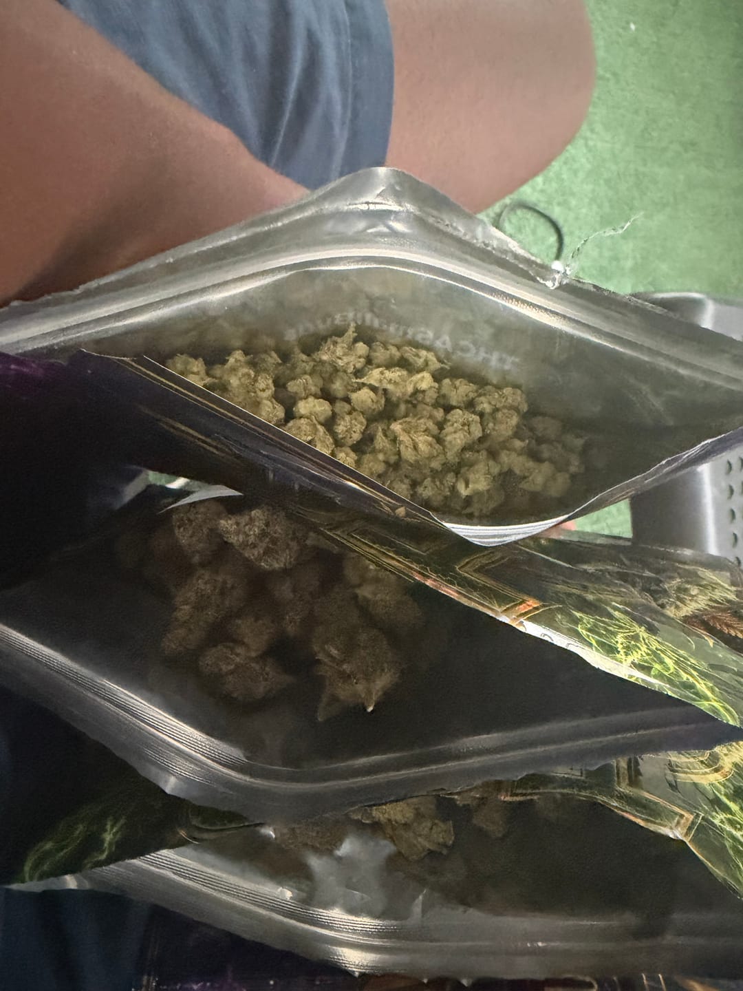 Customer photo review of Cheap Indoor THCA Flower Ounce
