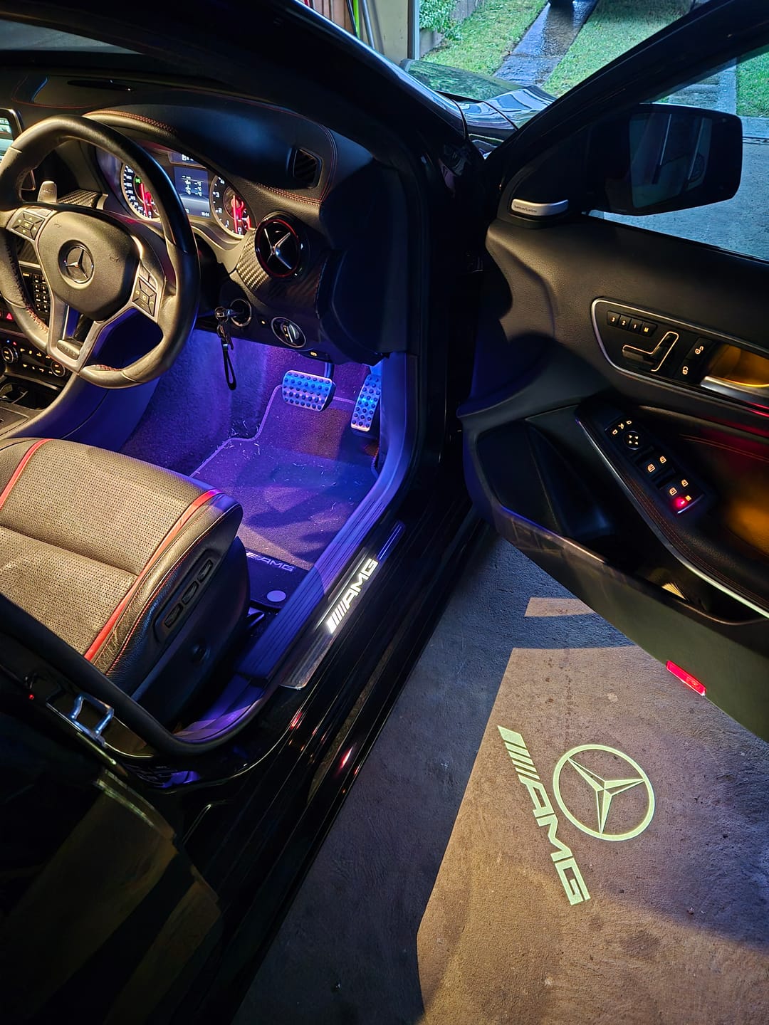 Customer photo review of MERCEDES AMG KEYCHAIN