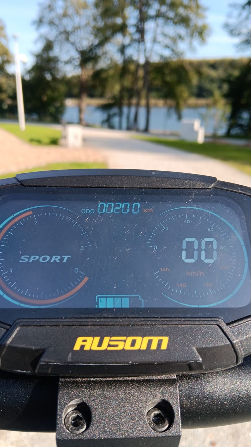Customer photo review of Ausom K20 Pro Dual Motor (Laluz 2 Pro Dual) Hulajnoga elektryczna
