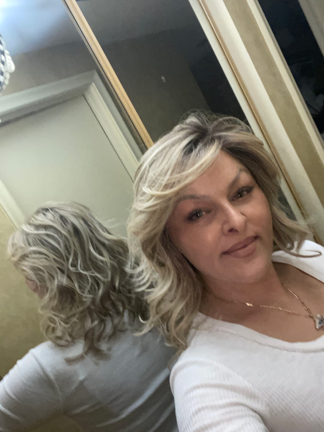 Customer photo review of FIRST CHOICE - Sunlit Beige Blonde*