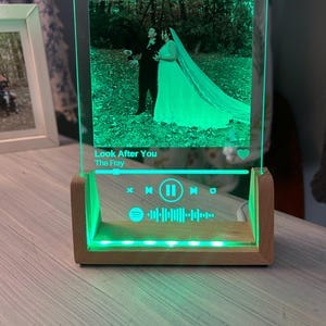 Customer photo review of Spotify Song Plaque